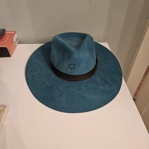 Charlie 1 turquoise hat